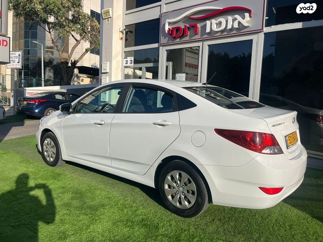 יונדאי אקסנט i25