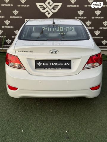 יונדאי אקסנט i25