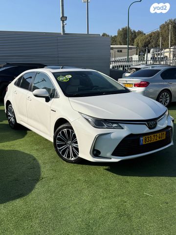 טויוטה קורולה