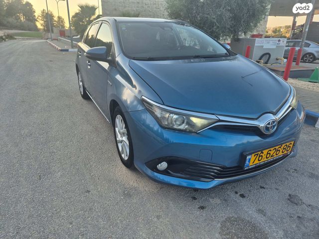 טויוטה אוריס