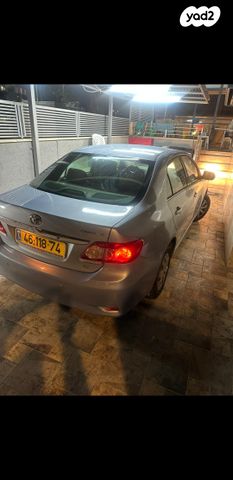 טויוטה קורולה