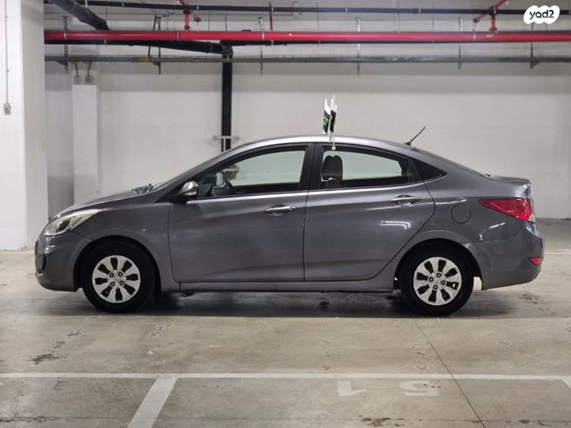 יונדאי אקסנט i25