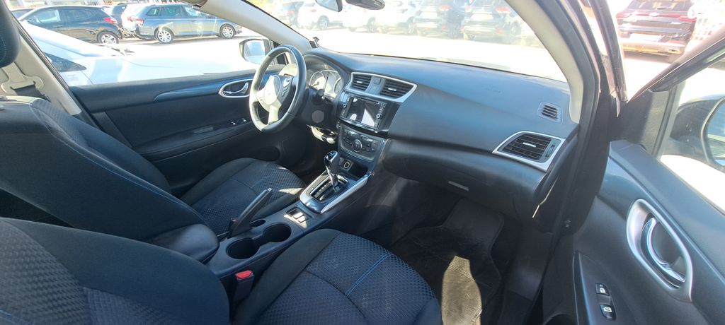 ניסאן סנטרה