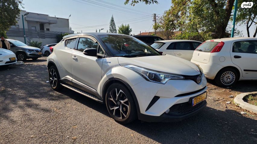 טויוטה C-HR