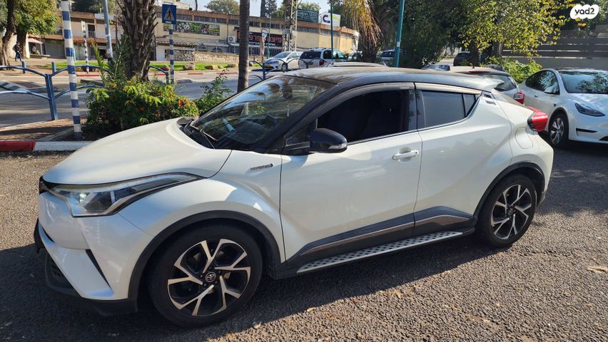 טויוטה C-HR