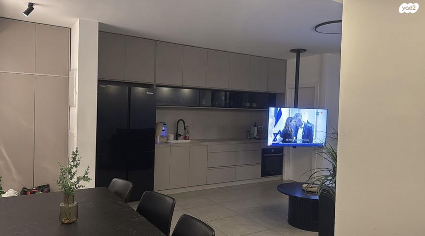 חיים לסקוב 6