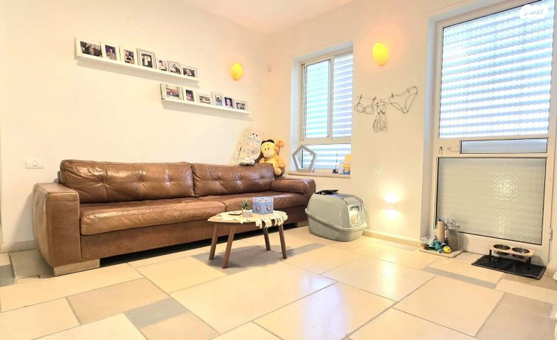 דו משפחתי, איילון 3, אורנית, אורנית