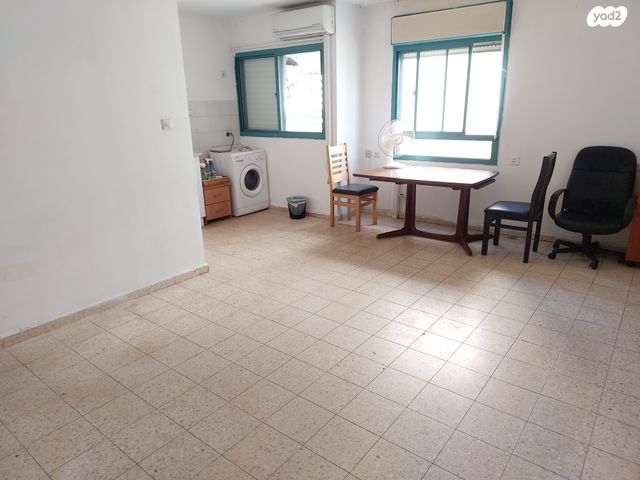 דירה, ארבע עונות 16, גני אביב, לוד