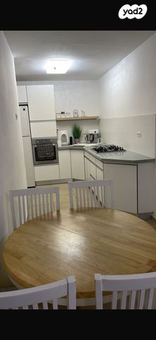 דירה, יהודה בורלא 38, נווה אלון, עכו