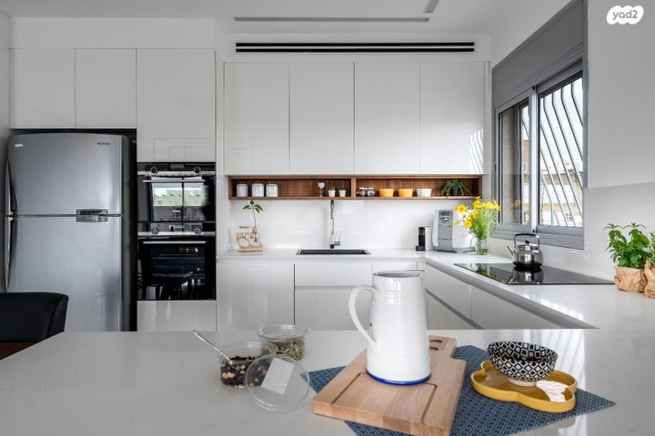 גג/ פנטהאוז, הזמיר 10, המרכז, קרית אונו