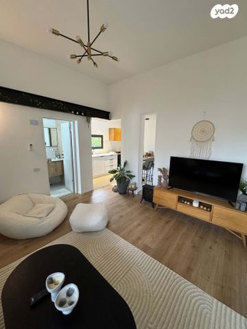 דירה, רמב"ן 4, הדר עליון, חיפה