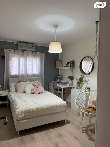 דו משפחתי, הנגב 74, רובע ד', אריאל