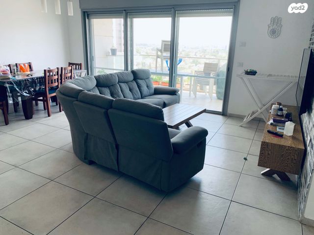 דירה, נחשול 6, נופרים, ראש העין