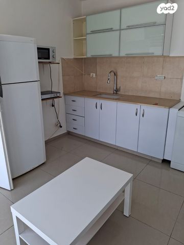 דירה, אברבנאל 14, רמב"ם, ראשון לציון