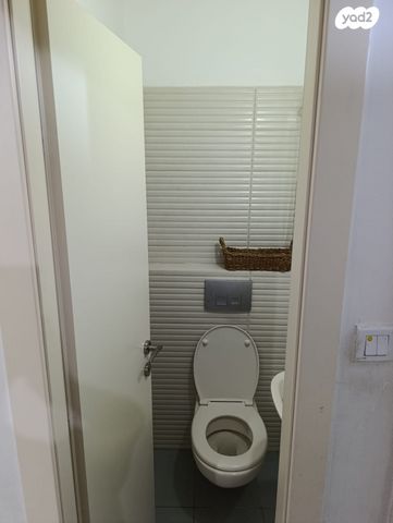 דירה, אהרון אשכולי 16, רמות, ירושלים