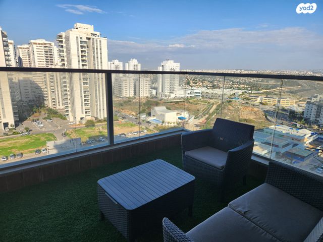 דירה, חיים הרצוג 29, פסגות אפק, ראש העין