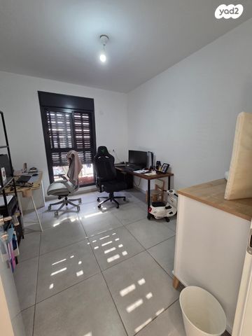 דירה, דגן 2, עמירם, פרדס חנה כרכור