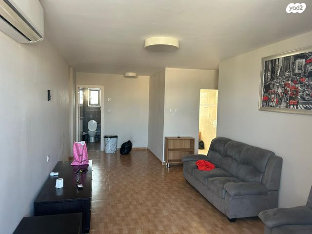 דירה, שמואל הנגיד 17, רובע ה', אשדוד