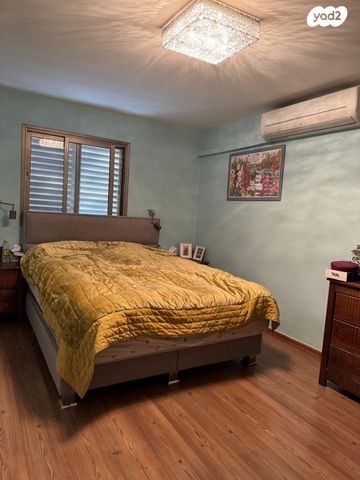 דו משפחתי, הנגב 74, רובע ד', אריאל