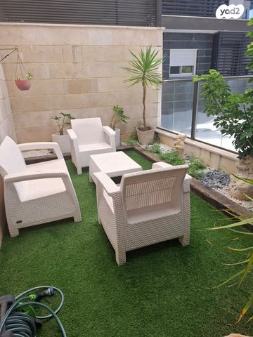 דירה, החרוב 7, שאר העיר, טירת כרמל