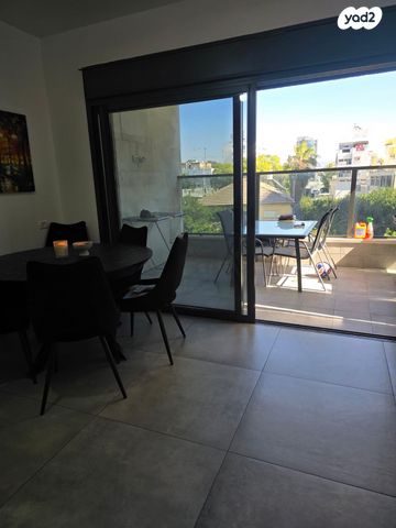 דירה, עגנון 6, עיר, מרכז העיר, נהריה