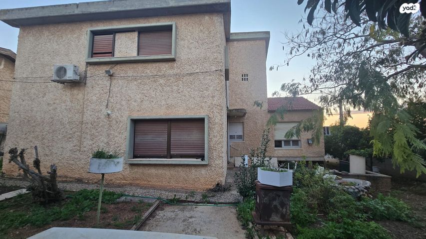 בית פרטי/ קוטג', הברושים 15, רמת בלפור, מגדל העמק