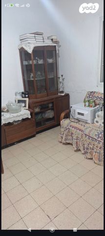 בית פרטי/ קוטג', יצחק שדה 9, מרכז עפולה עלית, עפולה