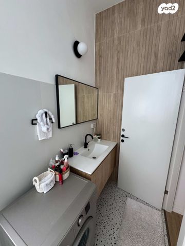 דירה, רמב"ן 4, הדר עליון, חיפה