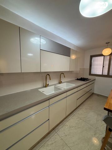 דירה, שמעון ויזנטל 3, משכנות גנים, פתח תקווה