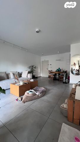 דירה, העמל 22, נחלת גנים, רמת גן