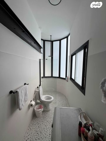 דירה, רמב"ן 4, הדר עליון, חיפה