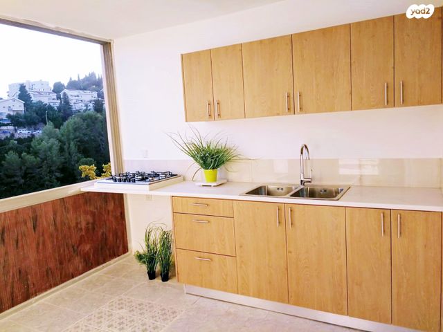 דירה, ליאון בלום 10, רמת הדר, חיפה