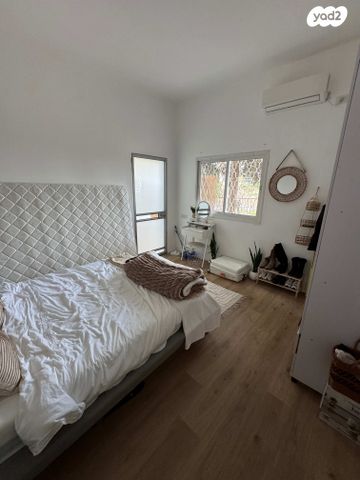 דירה, רמב"ן 4, הדר עליון, חיפה