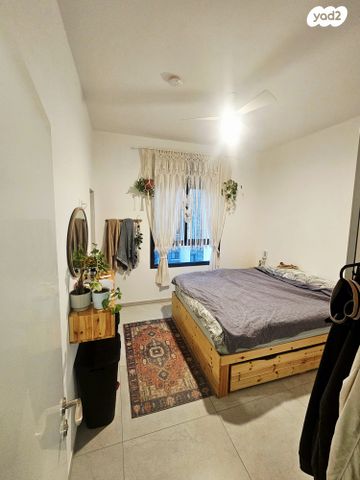 דירה, נעמי שמר 32, נאות אפק, אפקה, קרית ביאליק