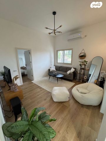 דירה, רמב"ן 4, הדר עליון, חיפה