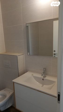 דירה, לח"י 10, שאר העיר, בני ברק