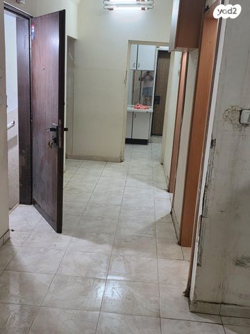 דירה, ארלוזורוב 21, שכונה ג', באר שבע