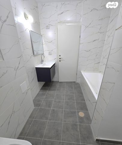 דירה, הגפן 6, כרמי הנדיב, אחוזת רוטנר, קרית מלאכי