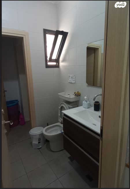 דירת גן, מעלה הבנים 27, שכונה ותיקה - מרכז העיר, מעלות תרשיחא