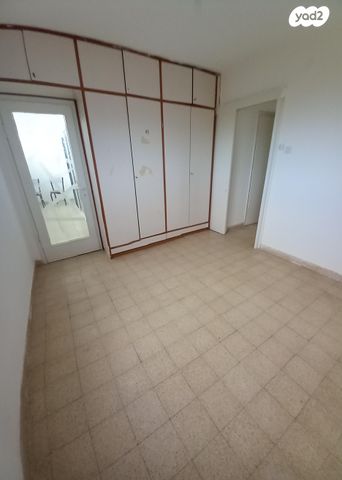 דירה, עבאס 32, עבאס, חיפה