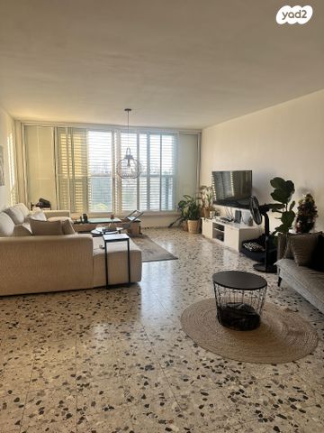 ארלוזורוב 1