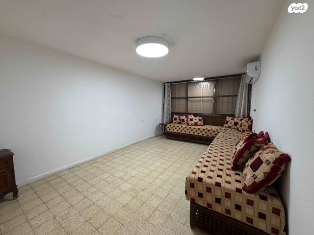 דירה, ניצנים 8, נווה אלונים, אשקלון