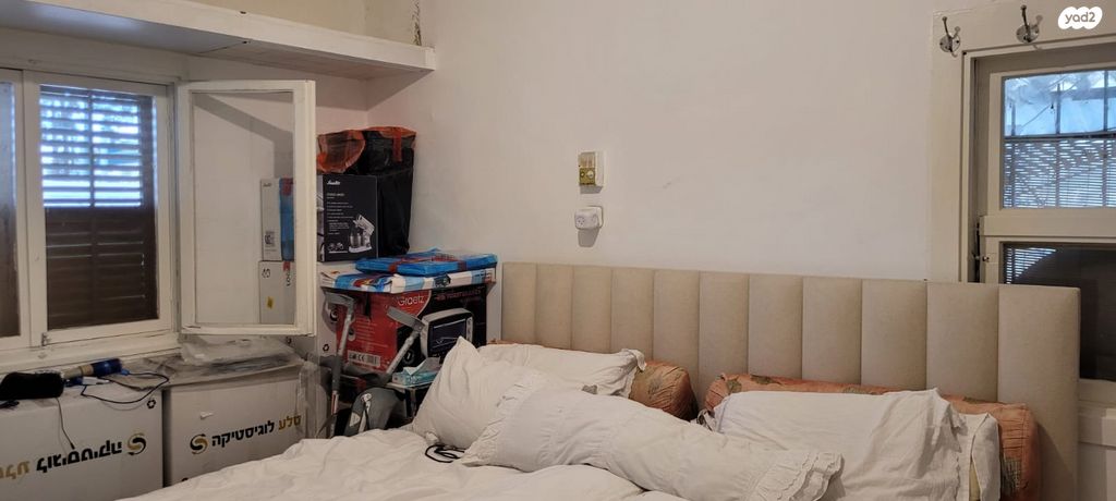 בית פרטי/ קוטג', הרצל 56, מרכז העיר, קרית אתא