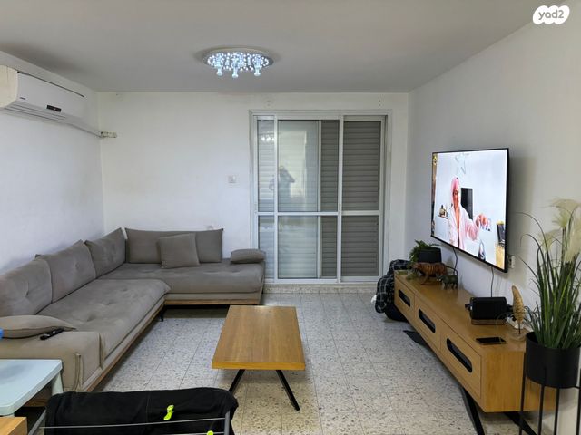 יצחק רבין 62