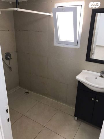 דו משפחתי, נתיב העלייה 7, מוצקין הותיקה, קרית מוצקין