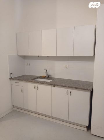 דירה, בר יוחאי 7, גבעת הרצל, אזור המלאכה יפו, תל אביב יפו