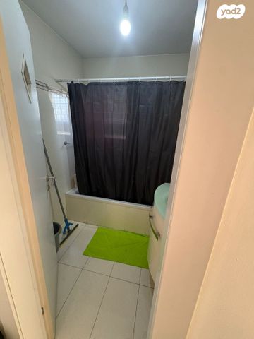 דירה, שקד 38, נווה עופר, תל כביר, תל אביב יפו