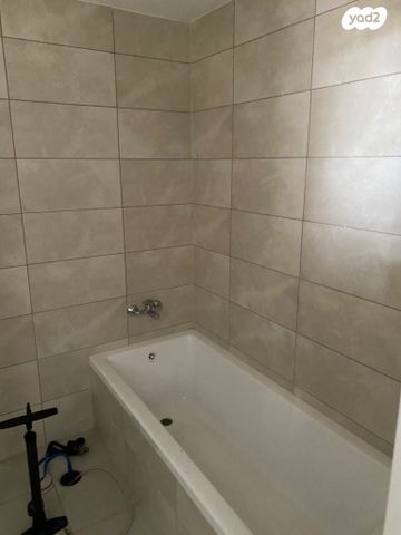 דירה, הצבר 21, נרקיסים, ראשון לציון