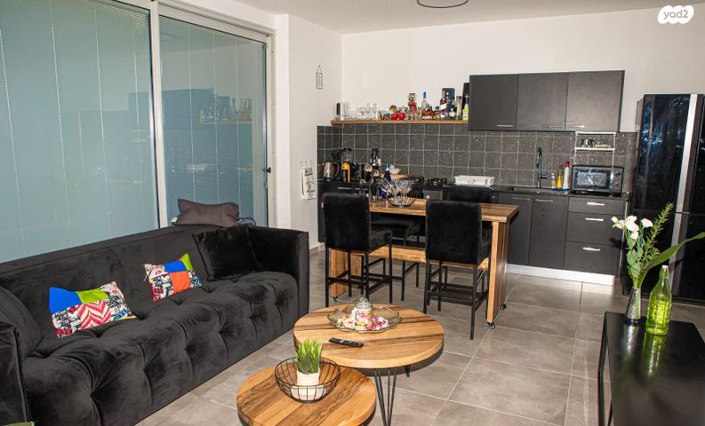 דירה, גרציאני יצחק 6, גני שרונה, קרית הממשלה, תל אביב יפו