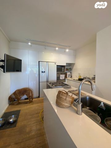 דירה, מוריה 34, גולן, רמת השרון